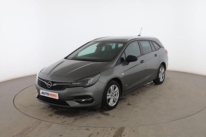 Gris Usado 2021 Opel Astra Design & Tech Familiar | 12.899 € (Un poco caro) - Imagen 1/3