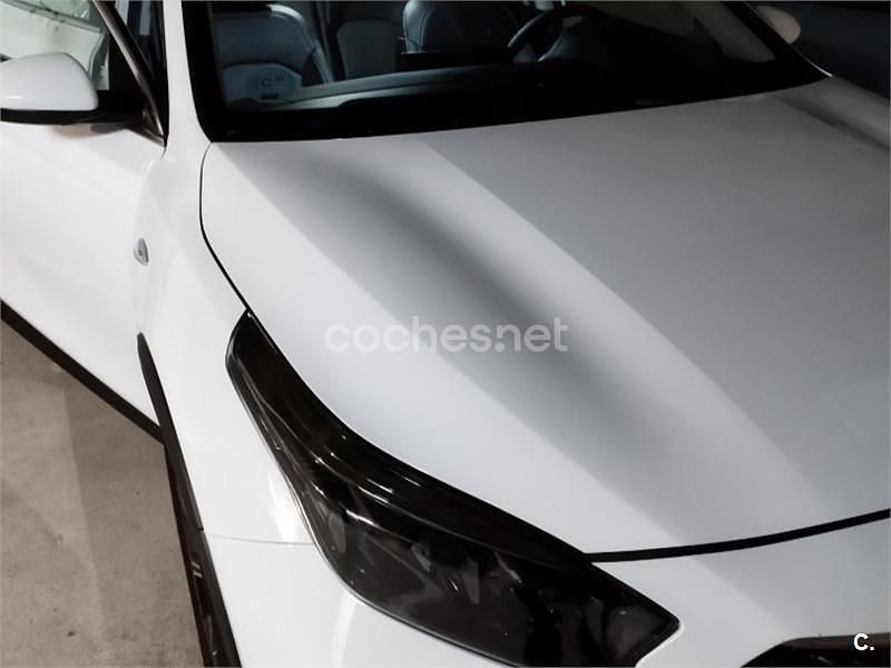 Blanco Usado 2023 Kia XCeed SUV | 18.850 € (Buen precio) - Imagen 1/4