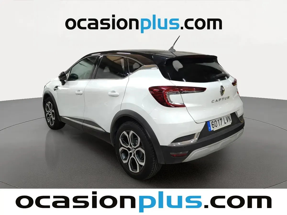 Usado Renault Captur 140 CV (102 kW) 2021 Blanco SUV