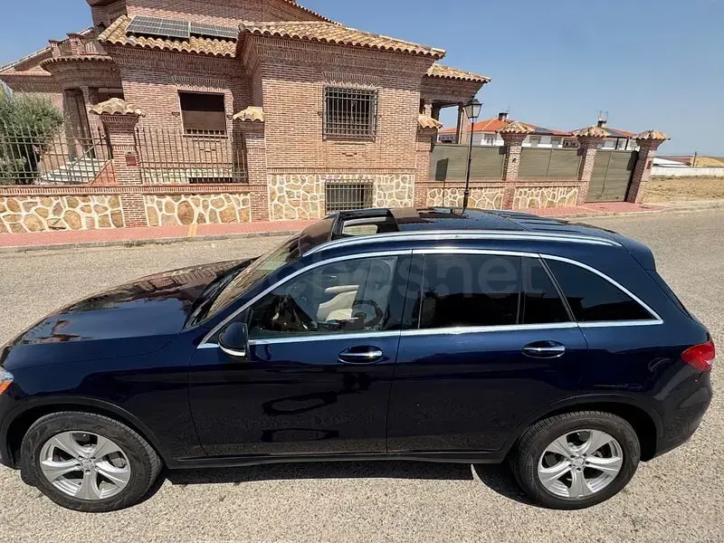 Usado Mercedes GLC43 AMG 367 CV (269 kW) 2017 Azul SUV