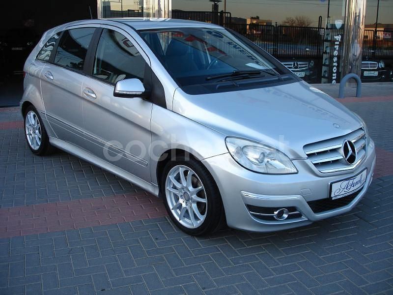 Gris Usado 2010 Mercedes B200 Monovolumen | 13.999 € - Imagen 1/4