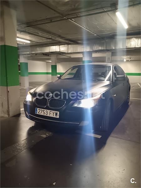 Negro Usado 2007 BMW 520 Berlina | 5600 € (Precio justo) - Imagen 1/4
