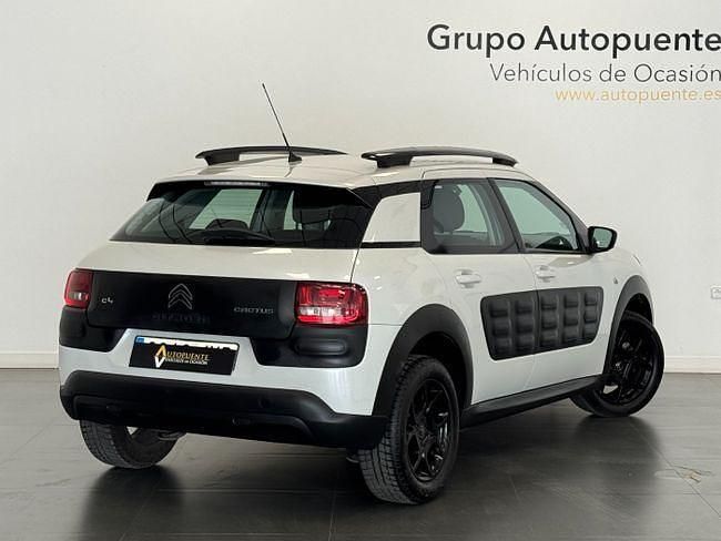 Usado Citroën C4 Cactus Feel 80 CV (58 kW) 2017 Blanco Utilitario