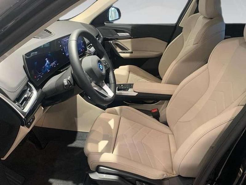 Usado BMW iX1 150 kW (204 CV) 2025 Negro SUV