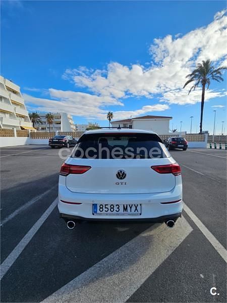 Usado VW Golf VIII GTI 245 CV (180 kW) 2020 Blanco Berlina