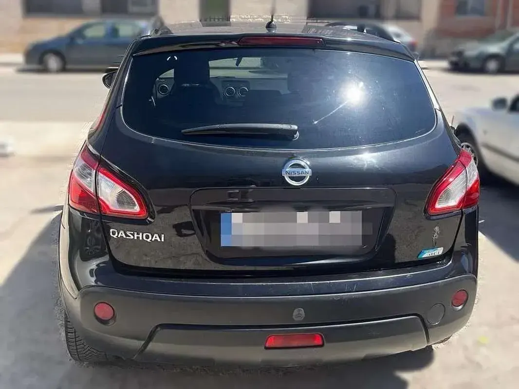 Usado Nissan Qashqai Acenta 116 CV (85 kW) 2011 Negro SUV