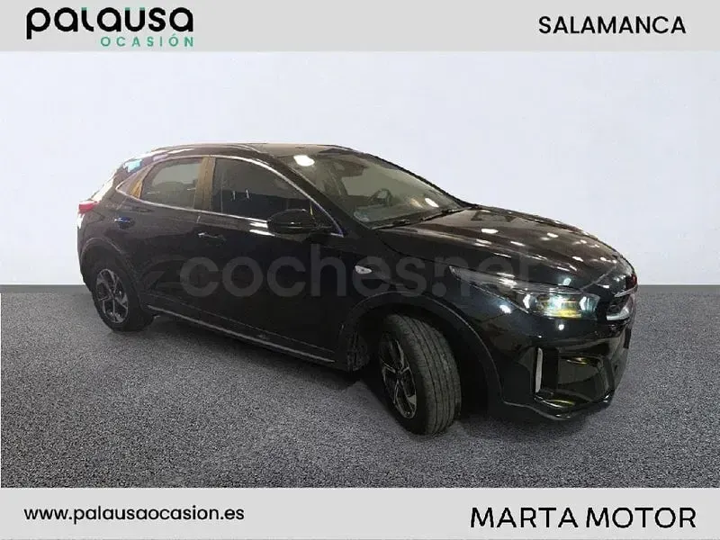 Usado Kia XCeed 136 CV (100 kW) 2023 Blanco SUV