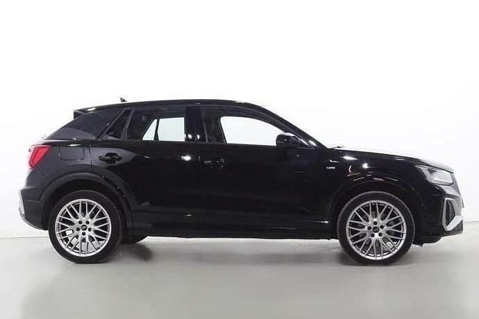 Usado Audi Q2 S-Line 150 CV (110 kW) 2024 Negro SUV