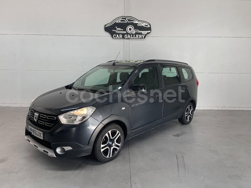 Gris / plata Usado 2020 Dacia Lodgy Comfort Monovolumen | 16.490 € (Precio justo) - Imagen 1/4