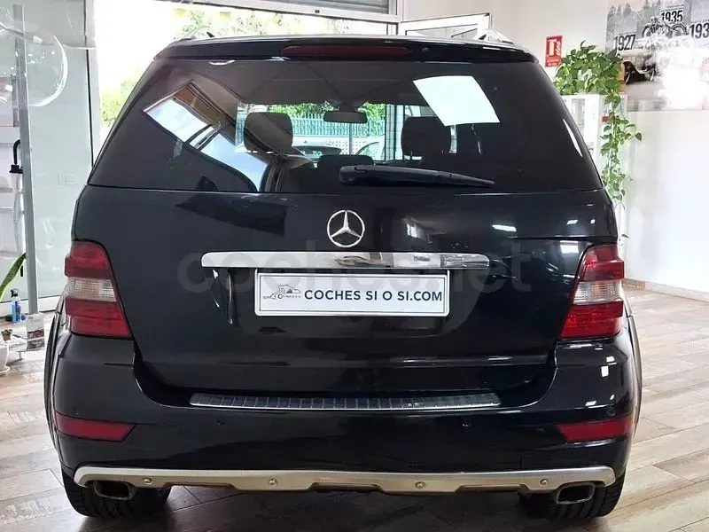 Usado Mercedes ML320 224 CV (164 kW) 2009 Negro SUV
