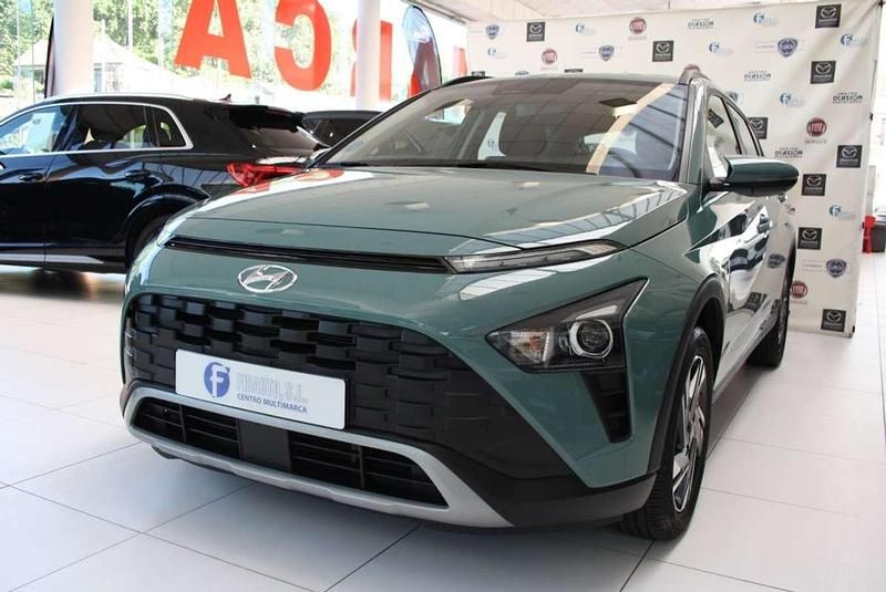 Usado Hyundai Bayon 101 CV (74 kW) 2023 Verde SUV