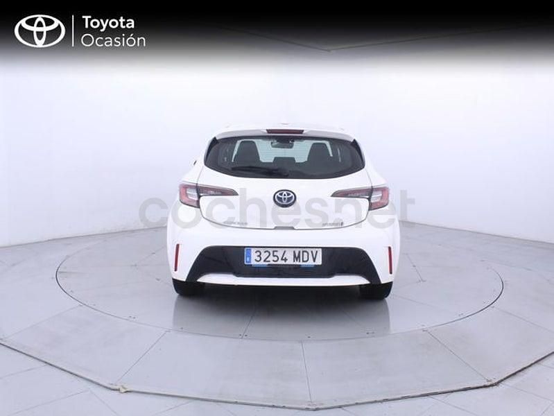 Usado Toyota Corolla Active 122 CV (89 kW) 2023 Blanco Berlina