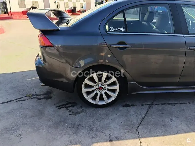 Usado Mitsubishi Lancer Instyle 143 CV (105 kW) 2008 Gris / plata Berlina