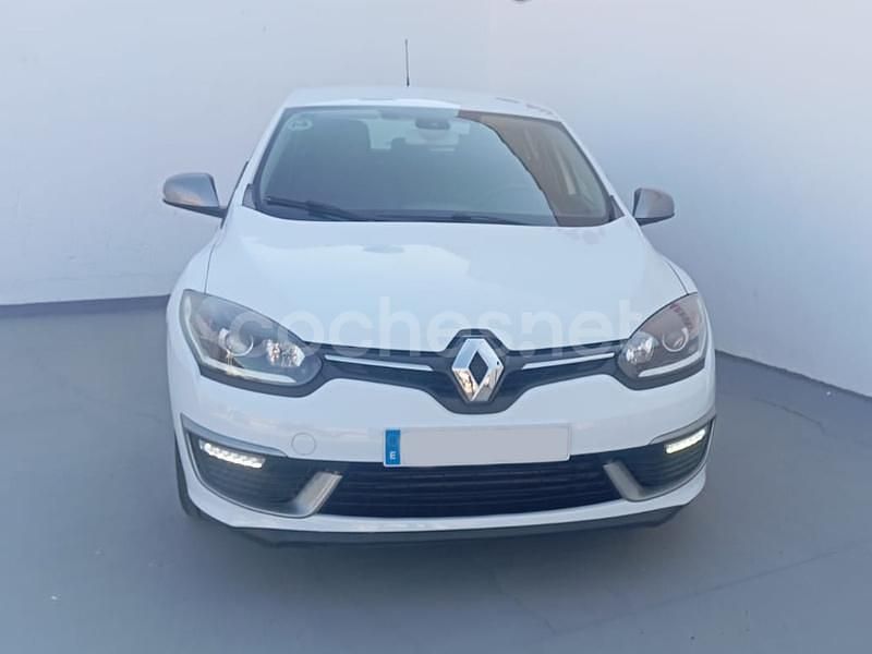 Blanco Usado 2015 Renault Mégane Bose Edition Berlina | 7990 € (Precio justo) - Imagen 1/4