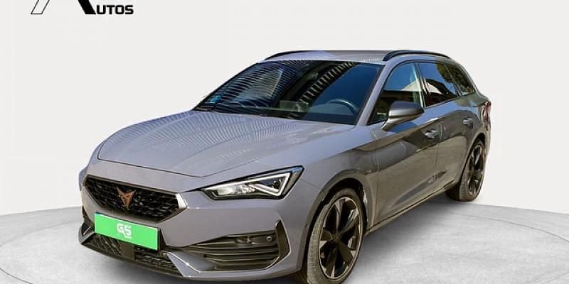 Usado Cupra Leon 150 CV (110 kW) 2023 Gris Familiar