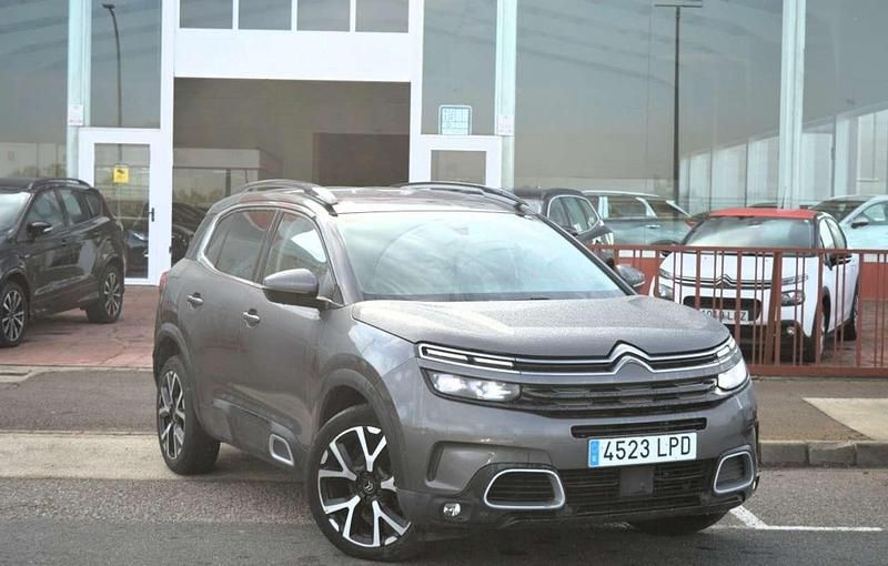 Usado Citroën C5 Aircross Shine 131 CV (96 kW) 2021 Gris / plata SUV