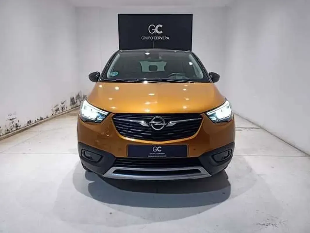 Usado Opel Crossland X Excellence 131 CV (96 kW) 2018 Naranja SUV