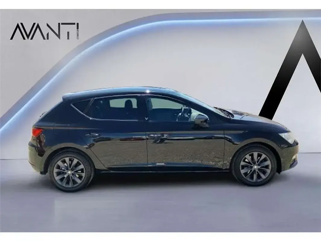 Usado Seat Leon Style 131 CV (96 kW) 2019 Berlina