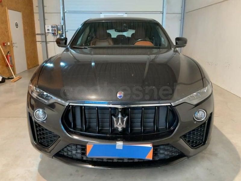 Usado Maserati Levante 350 CV (257 kW) 2019 Negro SUV