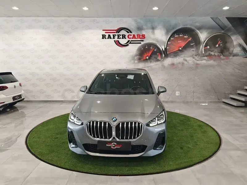 Usado BMW 218 M Sport 150 CV (110 kW) 2022 Gris / plata Familiar