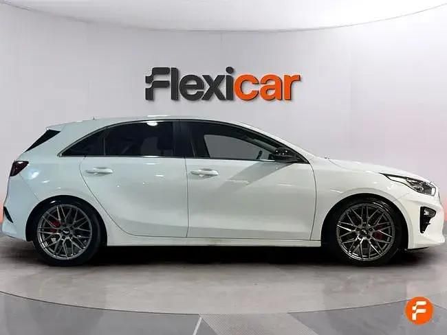 Używany Kia Ceed 140 KM (102 kW) 2020 Biały Hatchback
