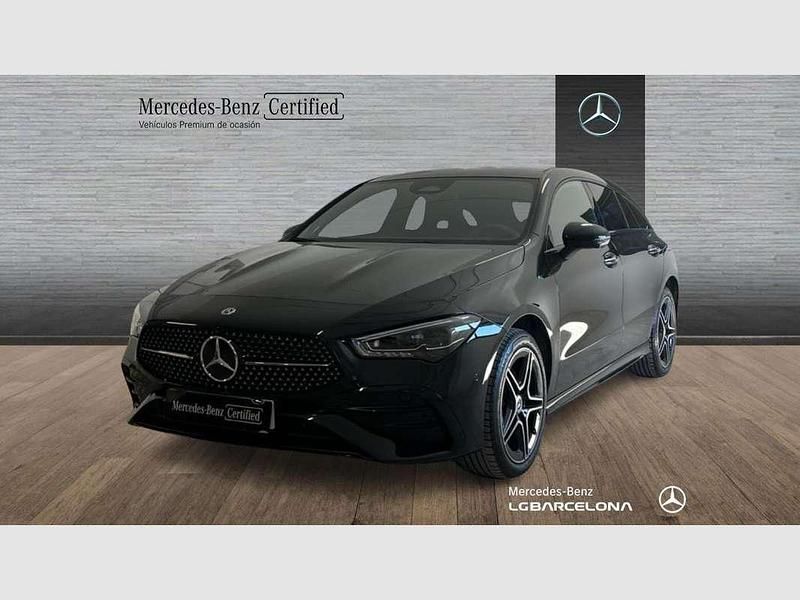 Negro Usado 2024 Mercedes CLA250e Shooting Brake Familiar | 40.500 € (Precio justo) - Imagen 1/4