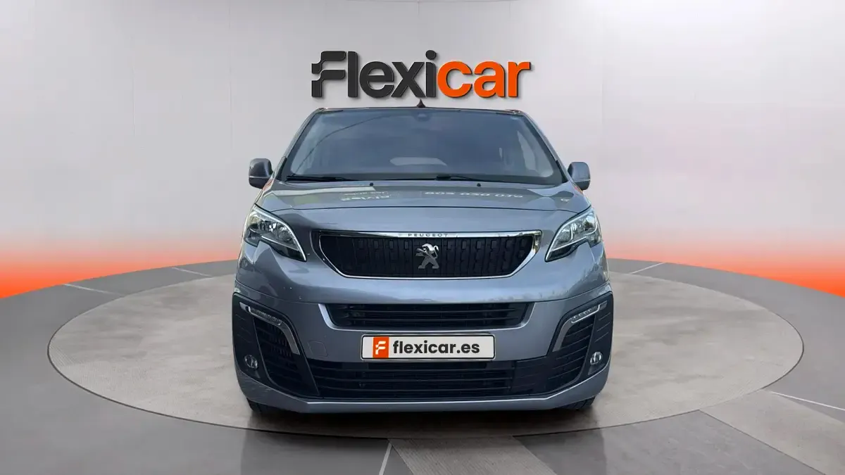 Usado Peugeot Traveller Business-Line 120 CV (88 kW) 2019 Gris Monovolumen