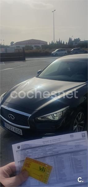 Usado Infiniti Q50 170 CV (125 kW) 2017 Negro Berlina
