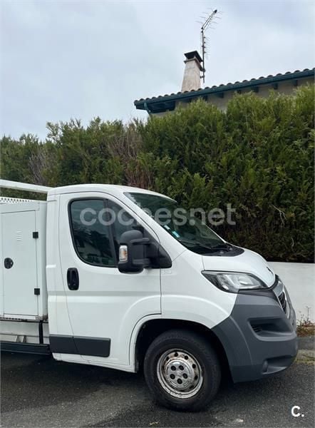 Blanco Usado 2012 Peugeot Boxer Van | 16.200 € (Precio justo) - Imagen 1/3