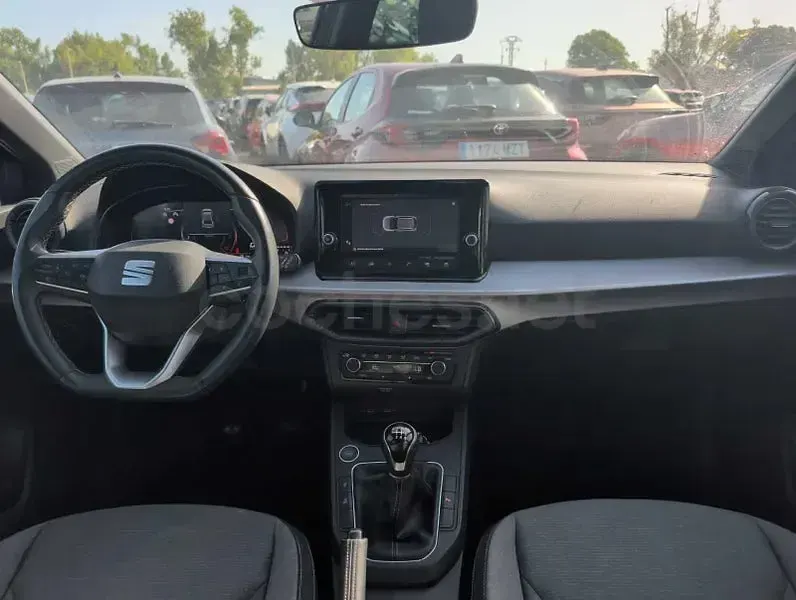 Usado Seat Ibiza XCELLENCE 115 CV (84 kW) 2025 Gris / plata Utilitario
