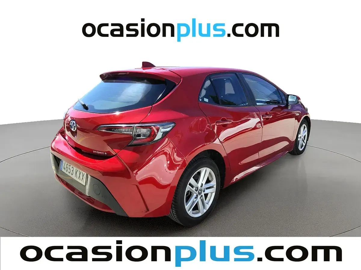 Usado Toyota Corolla Active 122 CV (89 kW) 2019 Rojo Utilitario