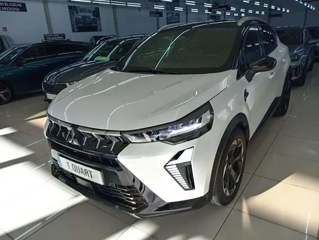 Usado Mitsubishi ASX 140 CV (102 kW) 2024 Blanco SUV