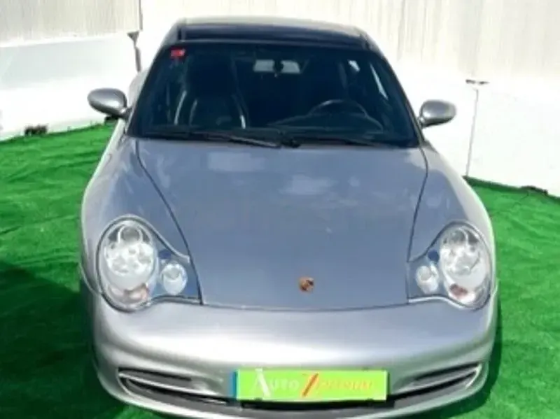 Usado Porsche 911 Carrera 345 CV (253 kW) 2004 Gris / plata Coupe