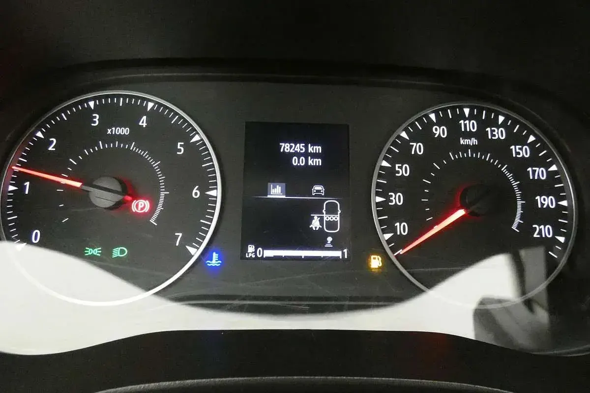 Usado Dacia Sandero Expression 101 CV (74 kW) 2022 Utilitario