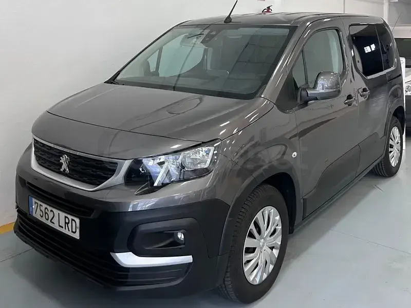 Occasion Peugeot Rifter Active 100 PK (73 kW) 2021 Grijs MPV