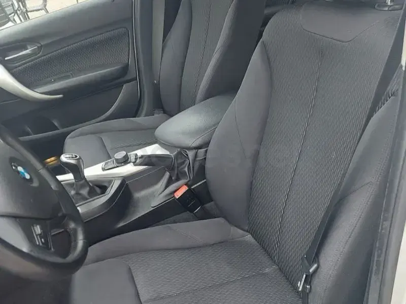 Usado BMW 118 143 CV (105 kW) 2013 Blanco Utilitario
