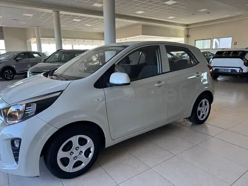 Usado Kia Picanto 67 CV (49 kW) 2024 Beige Utilitario