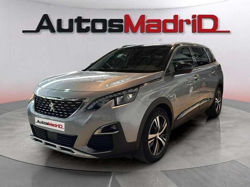 Usado Peugeot 5008 Allure 131 CV (96 kW) 2020 Gris Monovolumen