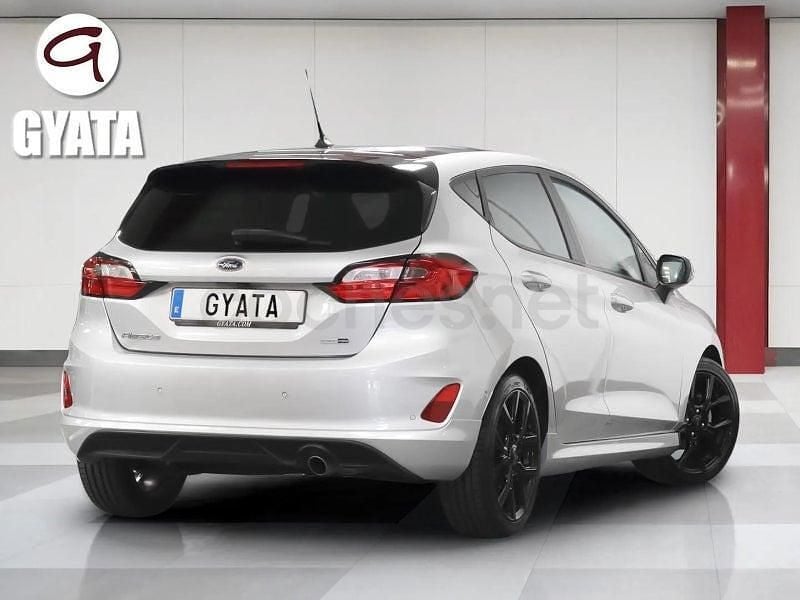 Usado Ford Fiesta ST-Line 125 CV (91 kW) 2022 Gris / plata Utilitario