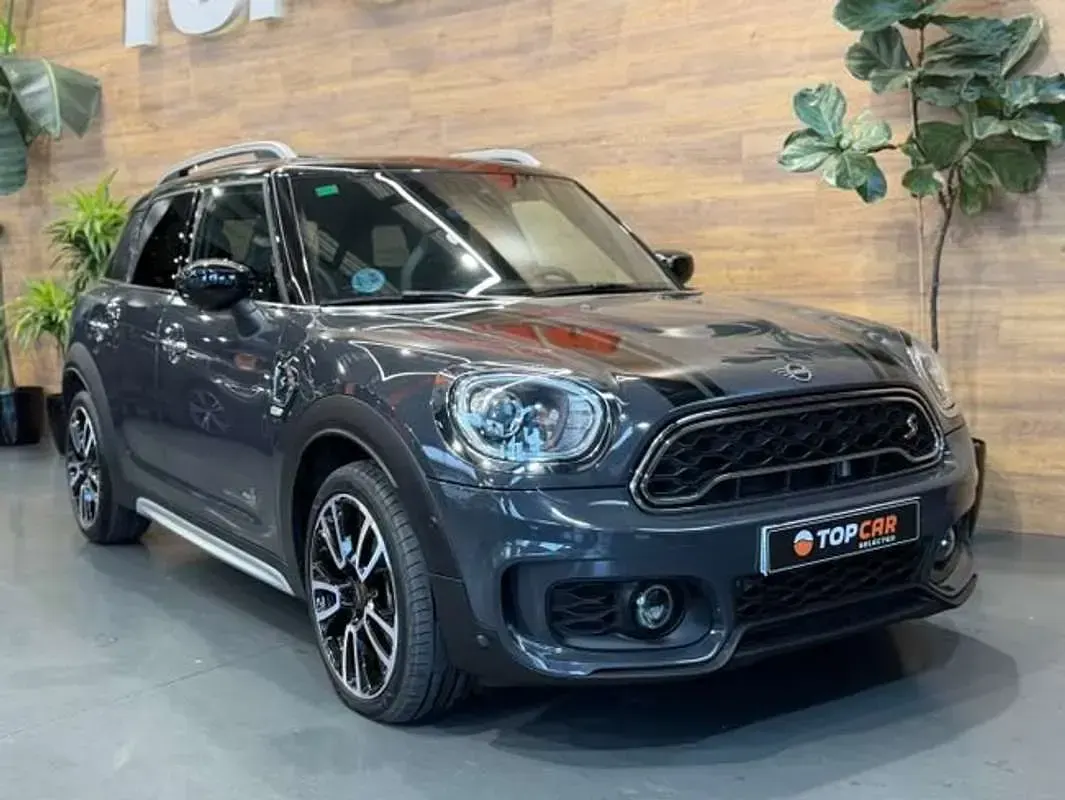 Usado Mini John Cooper Works 192 CV (141 kW) 2019 Gris Utilitario