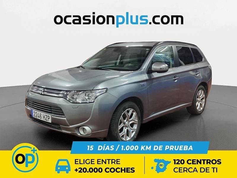 Gris Usado 2014 Mitsubishi Outlander P-HEV SUV | 12.590 € (Precio justo) - Imagen 1/4