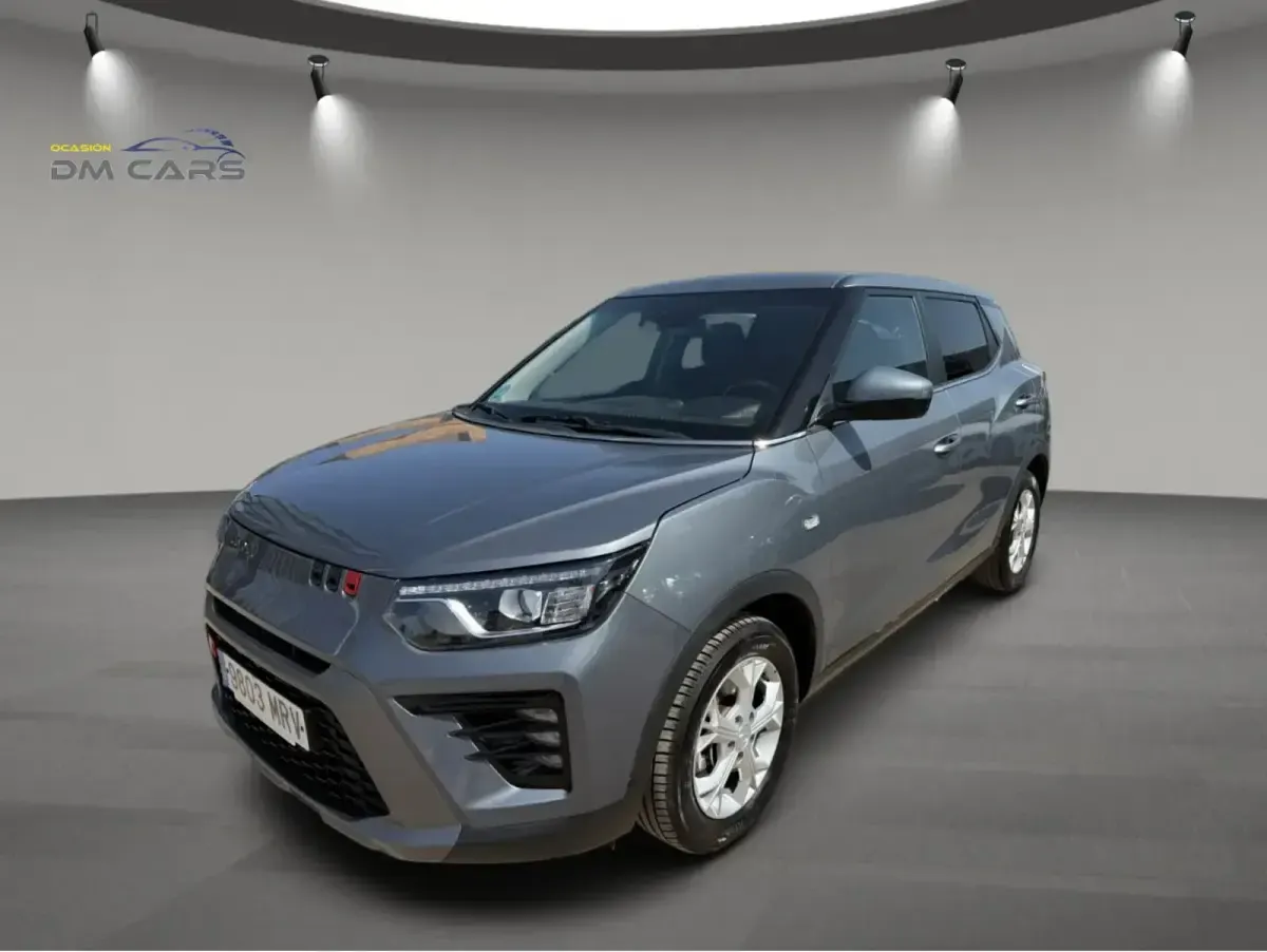 Usado SsangYong Tivoli 135 CV (99 kW) 2024 Gris SUV