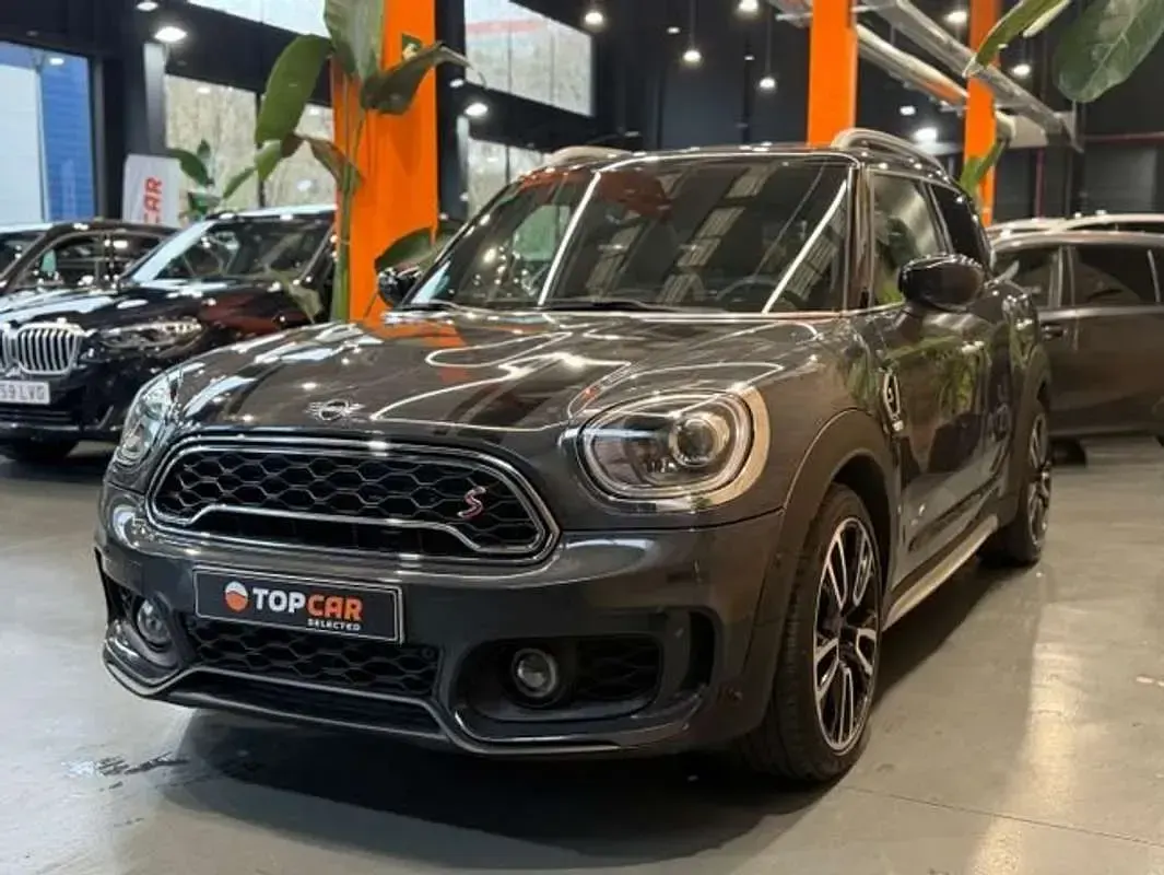 Usado Mini John Cooper Works 192 CV (141 kW) 2019 Gris Utilitario