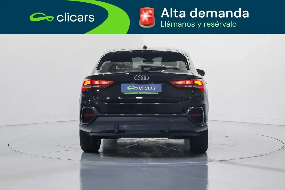 Usado Audi Q3 Sportback Advanced 150 CV (110 kW) 2024 Azul SUV