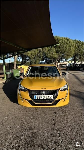 Usado Peugeot 208 Active 100 CV (73 kW) 2022 Amarillo Utilitario