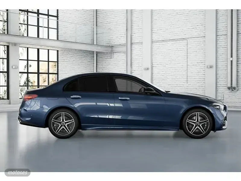 Usado Mercedes C220 200 CV (147 kW) 2023 Azul Berlina