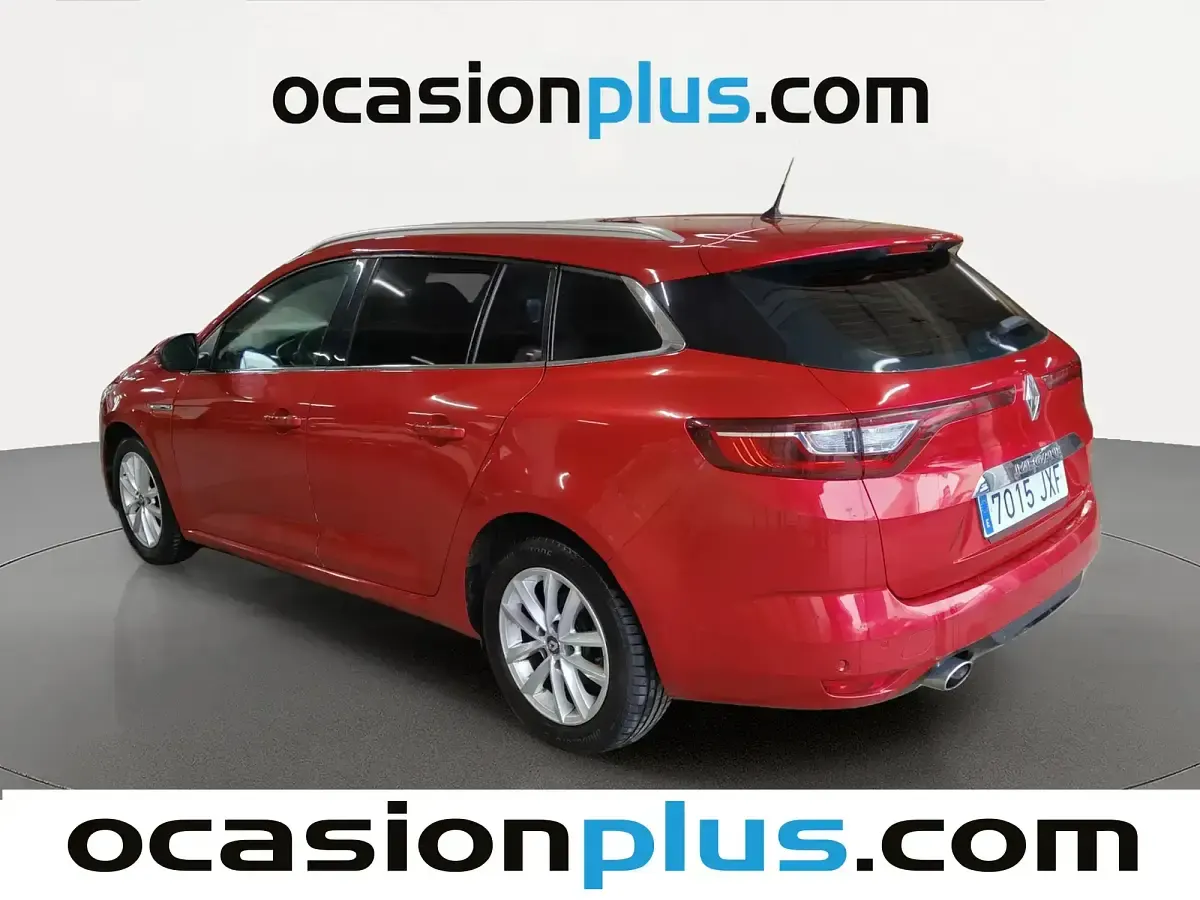 Usado Renault Mégane GrandTour Zen 130 CV (95 kW) 2017 Rojo Familiar