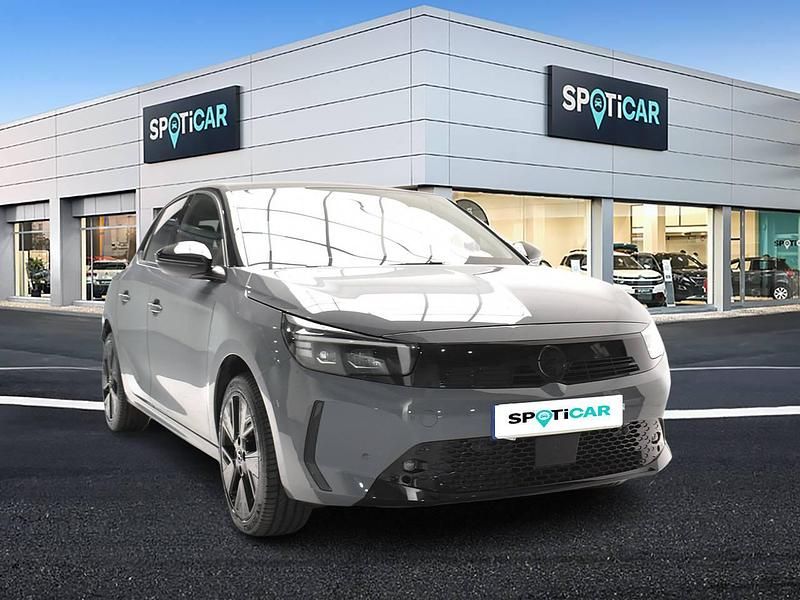 Usado Opel Corsa-e 114 kW (156 CV) 2023 Gris Utilitario