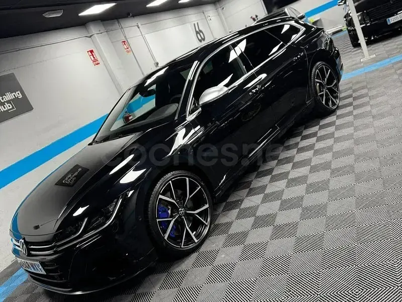 Usado VW Arteon R 320 CV (235 kW) 2023 Negro Familiar
