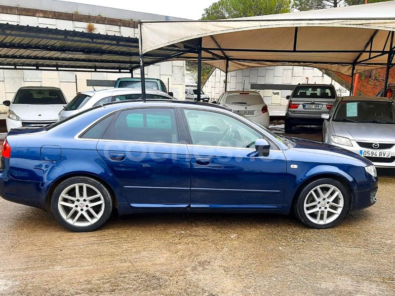 Usado Seat Exeo Reference 143 CV (105 kW) 2011 Azul Berlina